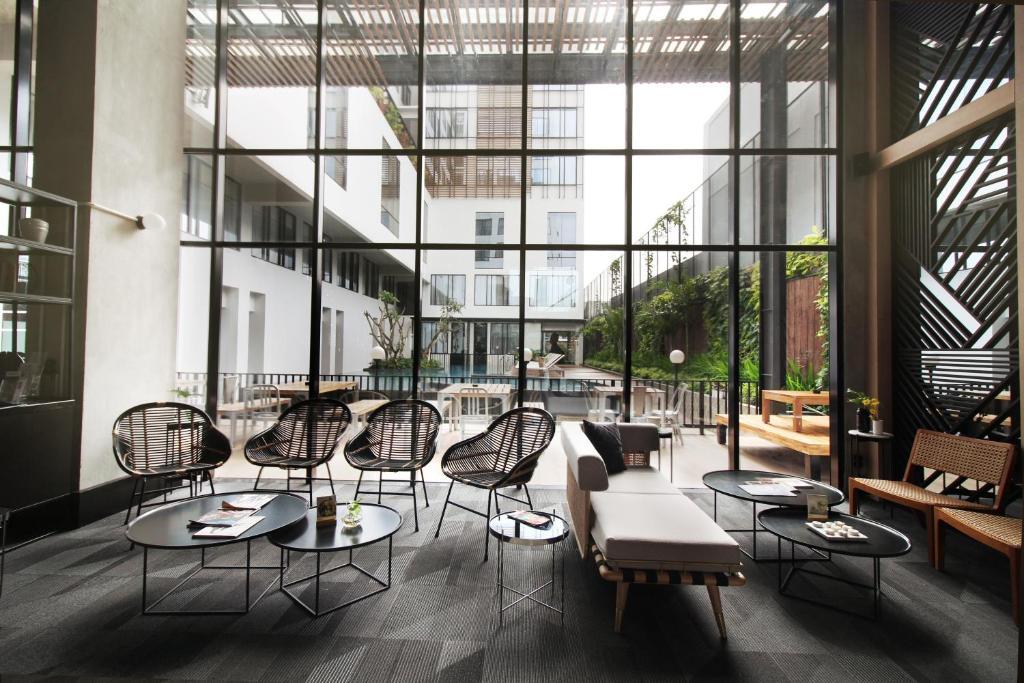 Gaia Cosmo Hotel Yogyakarta Exterior photo