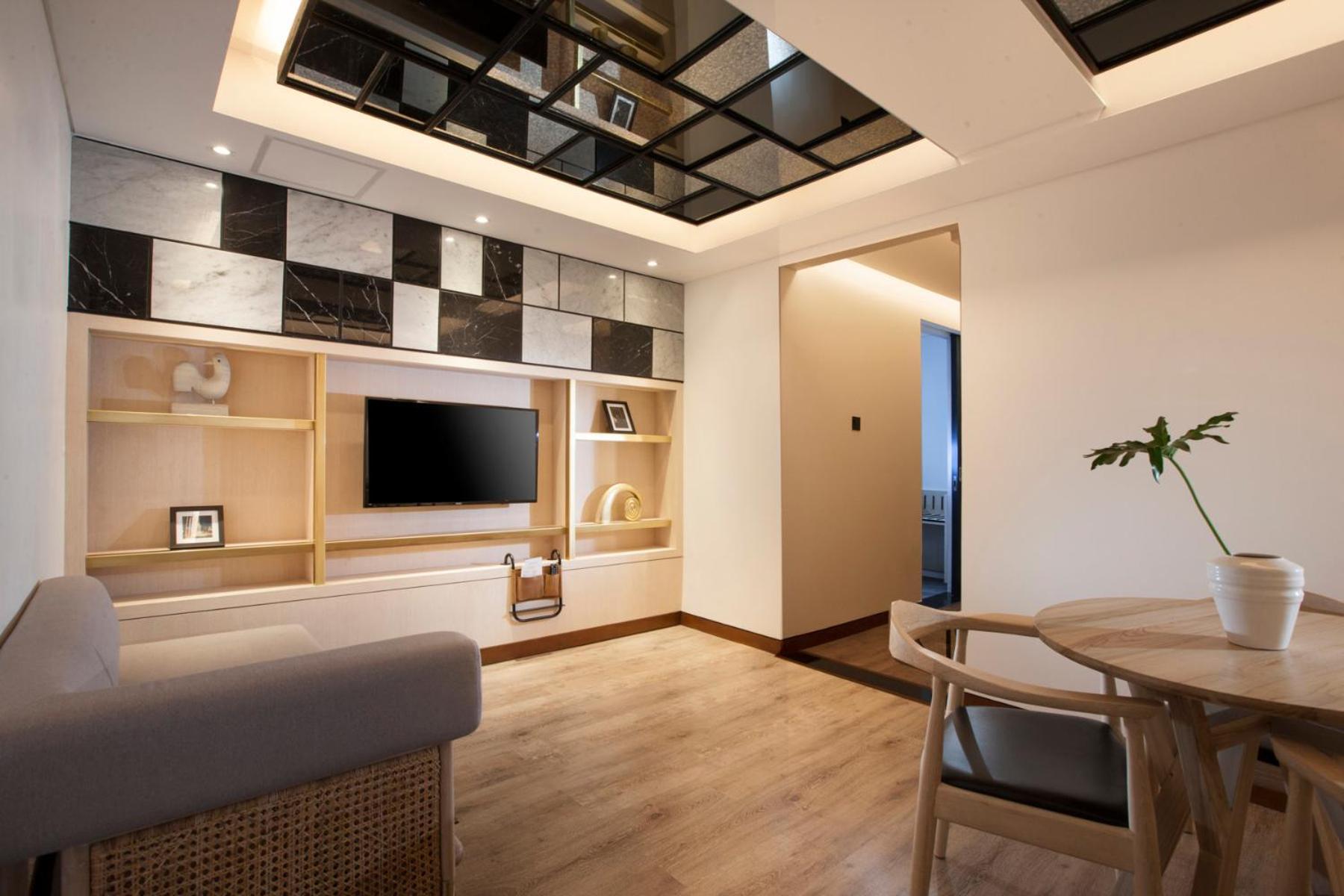 Gaia Cosmo Hotel Yogyakarta Exterior photo