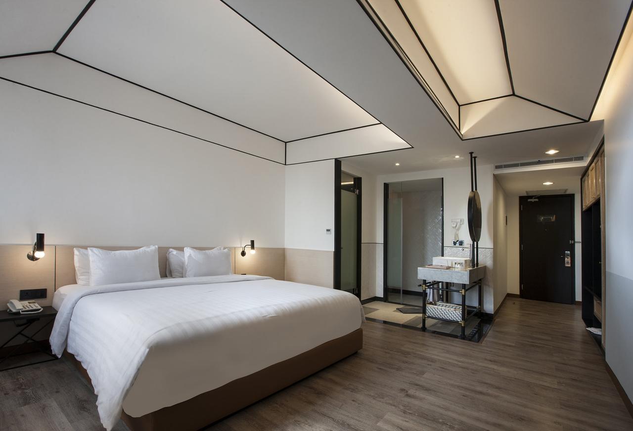 Gaia Cosmo Hotel Yogyakarta Exterior photo