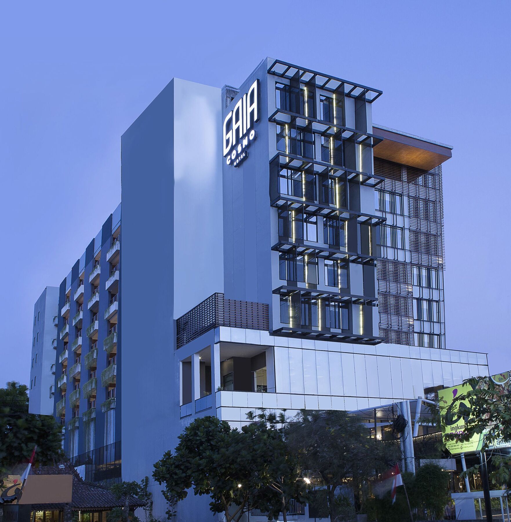 Gaia Cosmo Hotel Yogyakarta Exterior photo